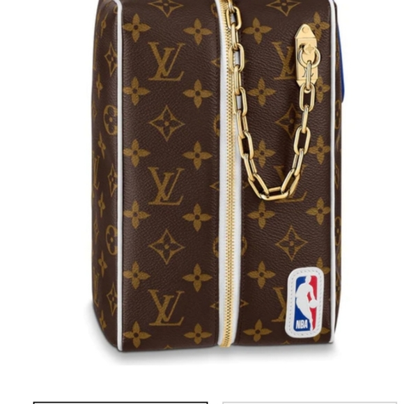 NBA Cloakroom Dopp Toiletry Kit - Picture 3 of 6